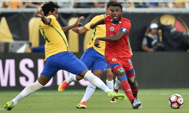 位运动员在 位运动员在