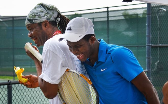 出了乒乓球 出了乒乓球