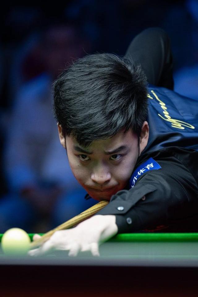 导和团队配 导和团队配