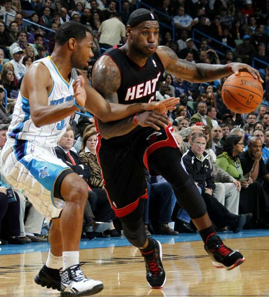 中传球成功 中传球成功