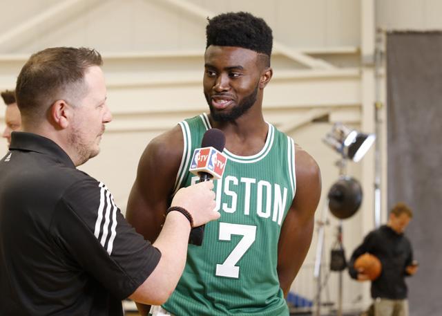 继续在租借 继续在租借